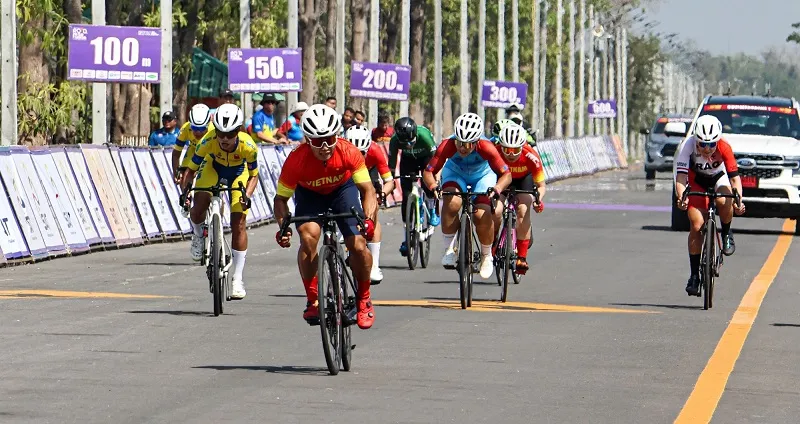 Khánh Lan về nhất nội dung phong trào xuất phát đồng hàng nữ giải xe đạp đường trường châu Á - Ảnh: internet