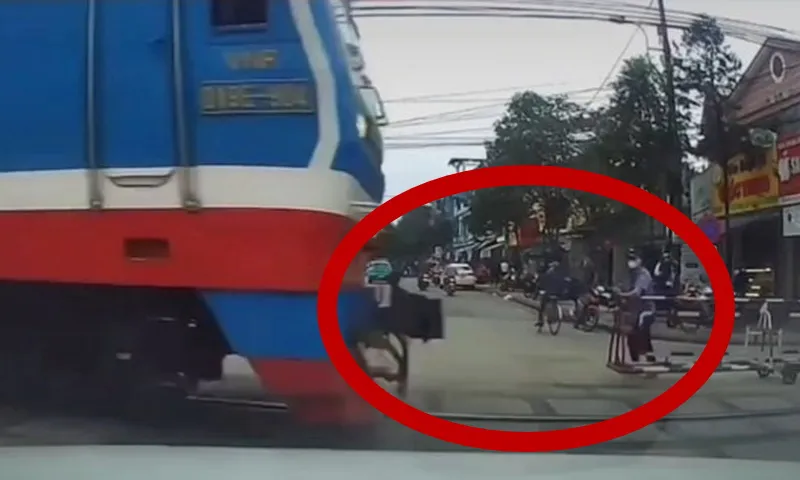 Xử lý kỷ luật nhân viên liên quan đến sự cố chậm đóng gác chắn tàu tại Huế