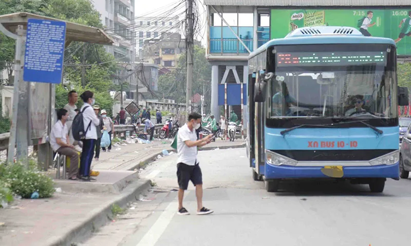 Năm 2024, giám sát hơn 6,5 triệu lượt xe buýt phát hiện 1.000 vi phạm