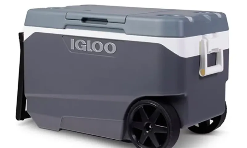 Khách hàng bị dập đầu ngón tay khi dùng tủ lạnh Igloo