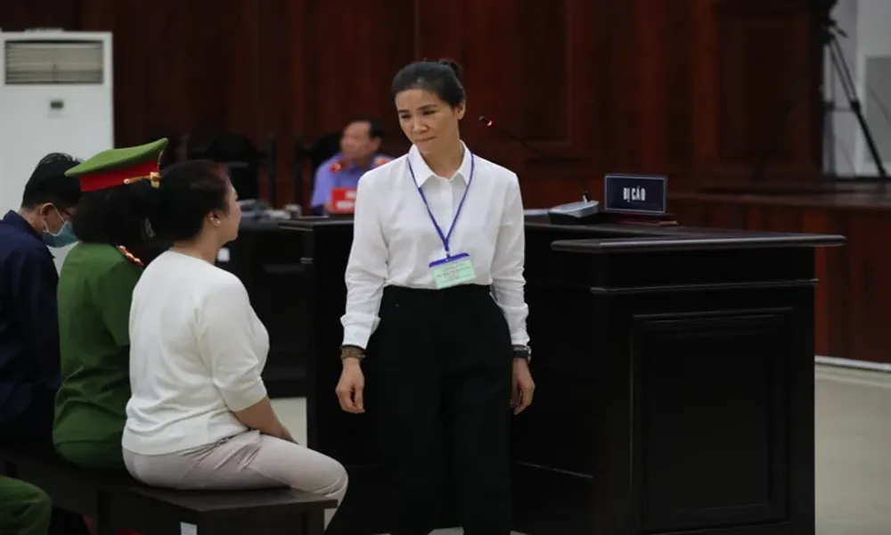 Nhân viên của bà Nguyễn Phương Hằng được giảm án