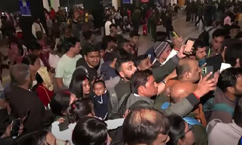 Cảnh hỗn loạn ở hiện trường - Ảnh cắt từ clip