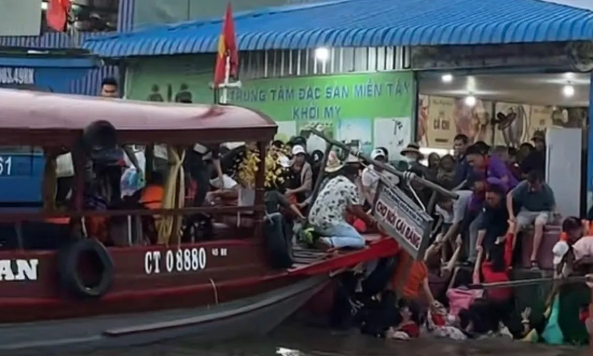Sự cố du khách rơi xuống sông tại chợ nổi Cái Răng: Đình chỉ hoạt động nhà bè Khởi My