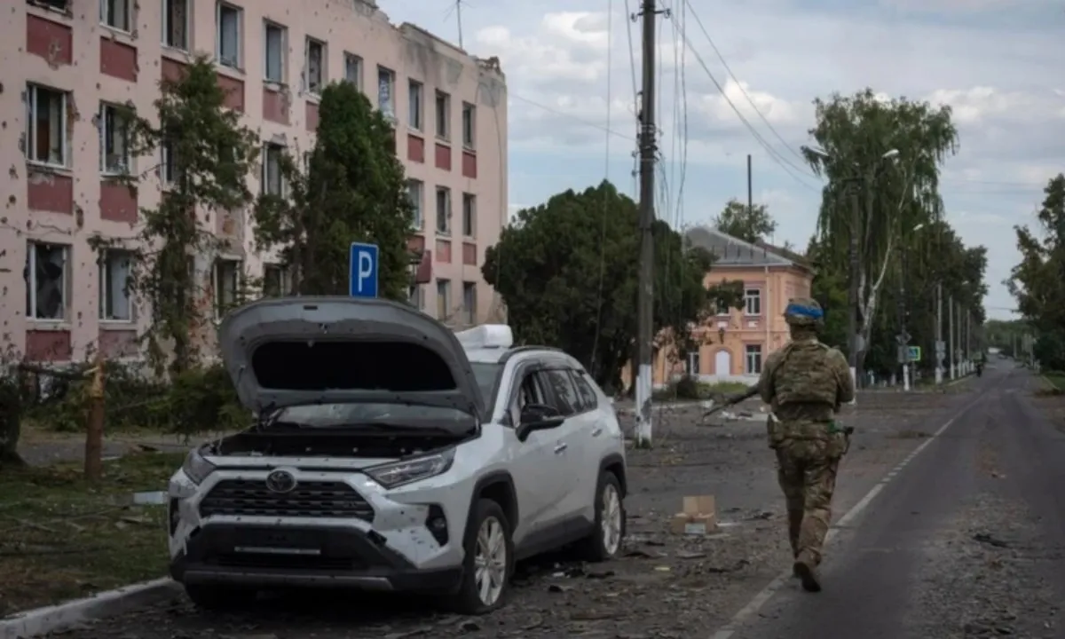 Anh “sẵn sàng và mong muốn” đưa quân đội đến Ukraine để hỗ trợ hòa bình