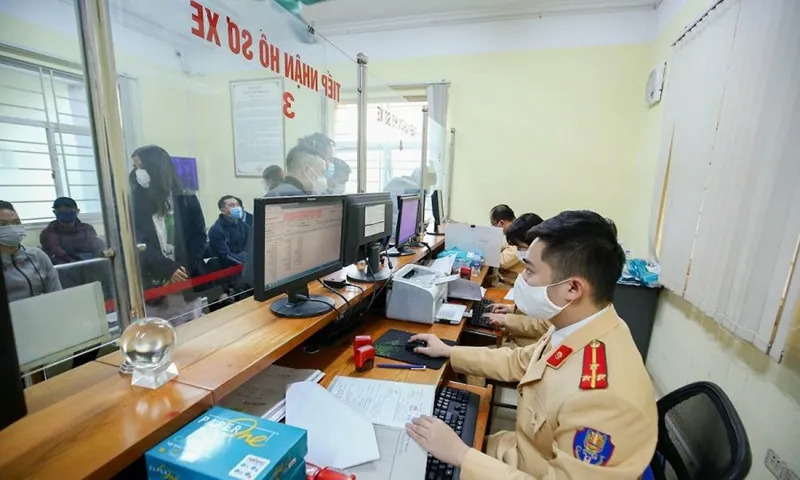 Ngày 19/2 công an bắt đầu nhận hồ sơ sát hạch, cấp đổi GPLX là thông tin không chính xác