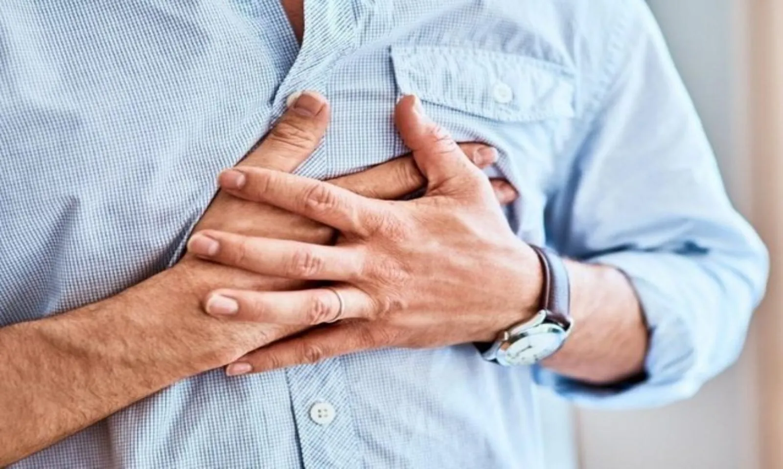 Những nguyên nhân gây đau ngực không do tim