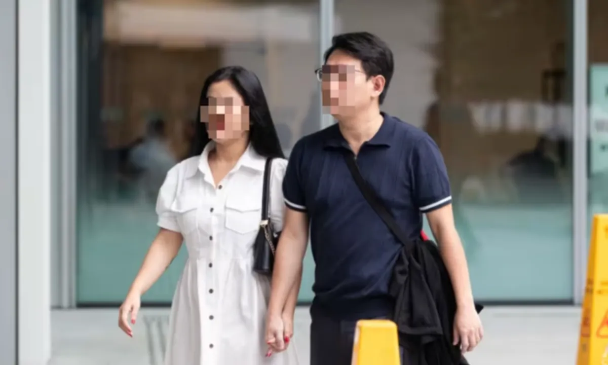 Cặp vợ chồng Việt - Singapore bị kết án tù vì livestream hành vi khiêu dâm nơi công cộng