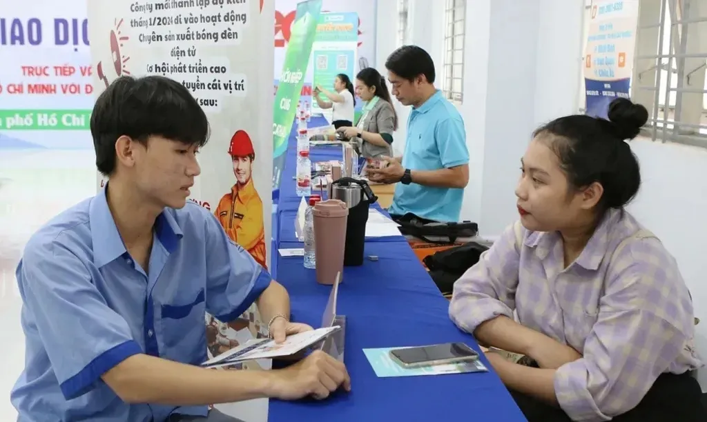 Nhu cầu tuyển dụng lao động tăng cao sau Tết tại các địa phương