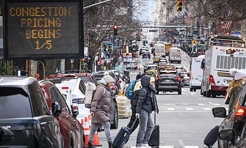 Một tháng thực hiện phí kẹt xe, New York thu gần 50 triệu USD