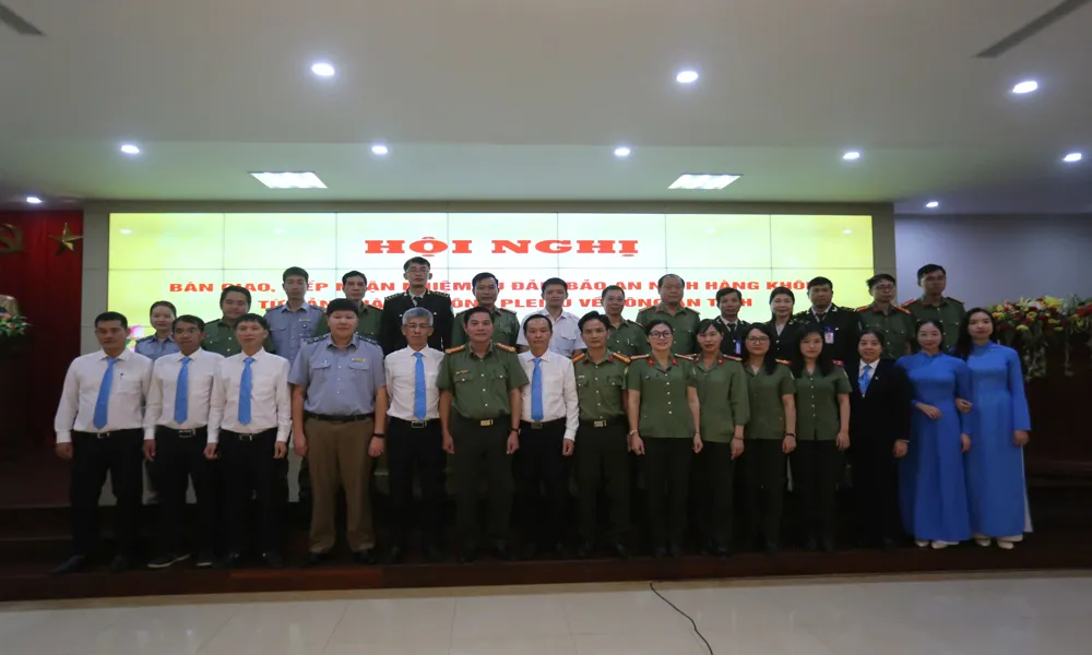 Công an Gia Lai tiếp nhận nhiệm vụ đảm bảo an ninh hàng không tại Pleiku