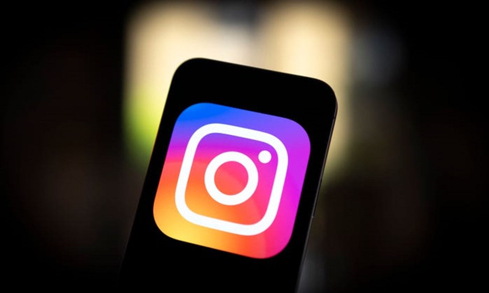 Meta xin lỗi vì Instagram tràn ngập cảnh máu me, bạo lực và xác chết