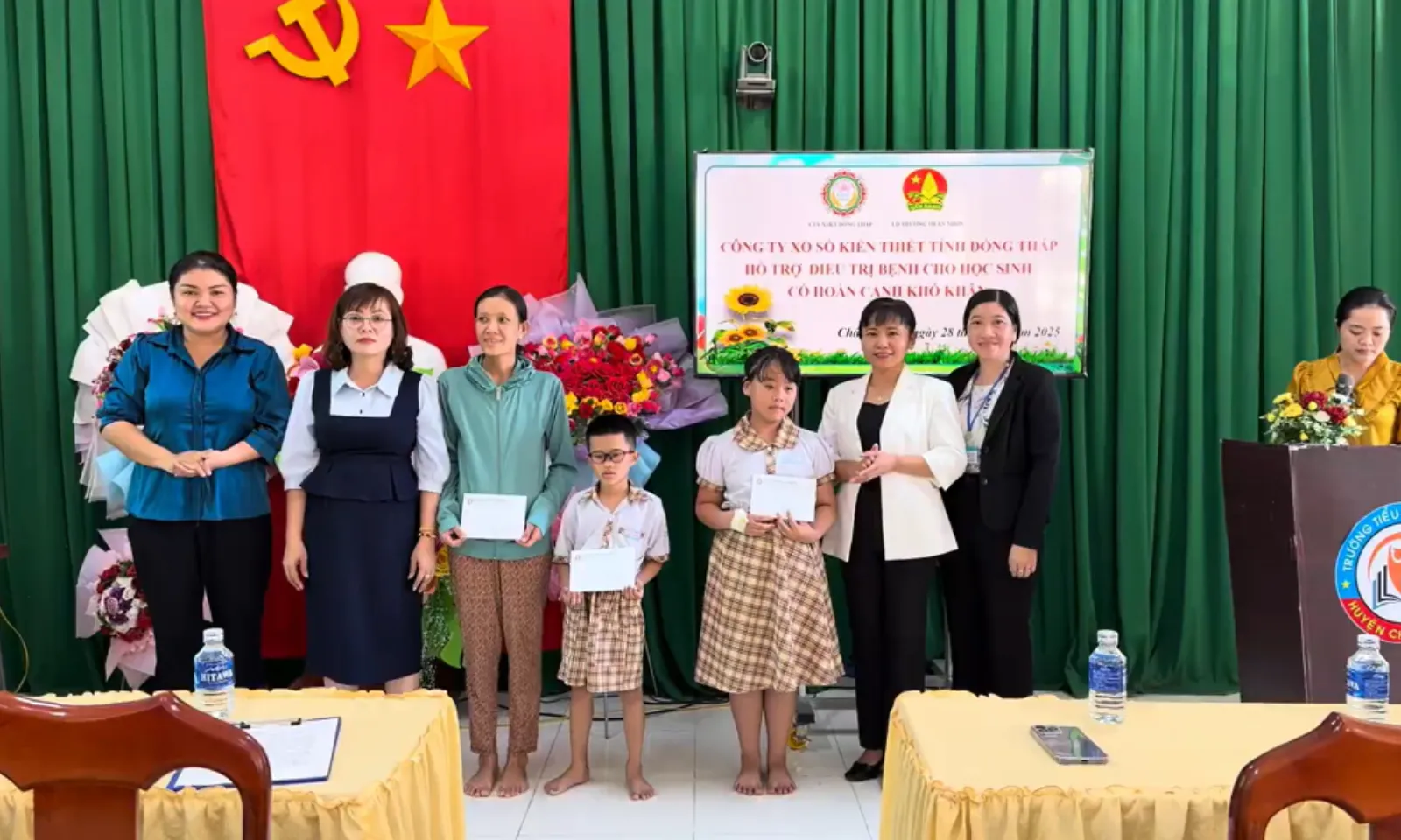 XSKT Đồng Tháp hỗ trợ điều trị bệnh cho các em học sinh có hoàn cảnh khó khăn 