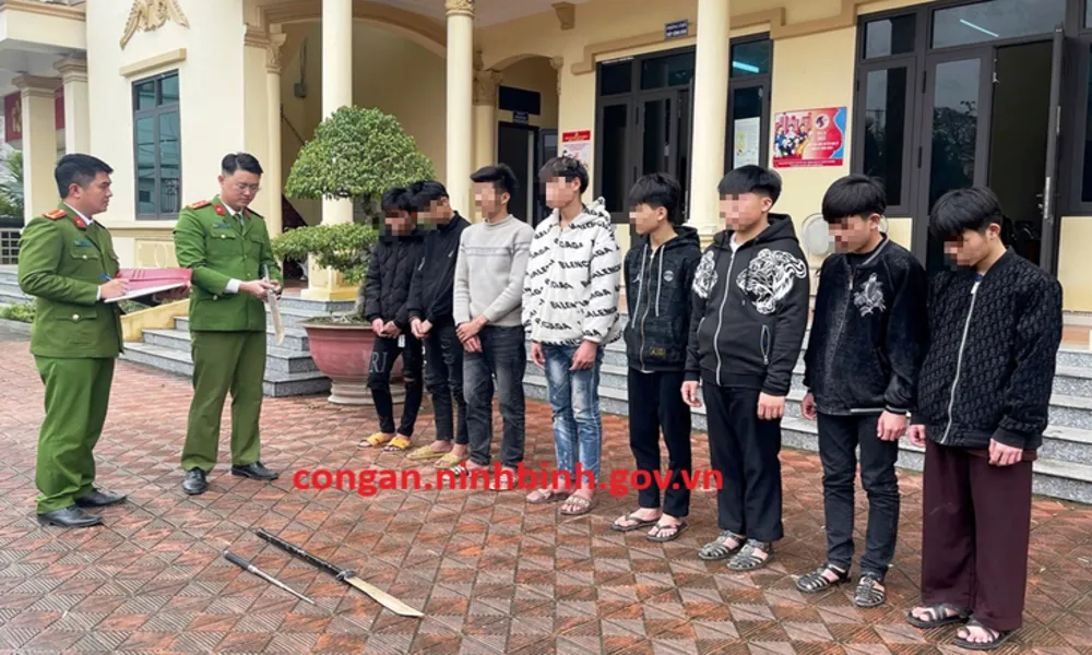 Triệu tập nhóm thanh niên đánh nhầm người