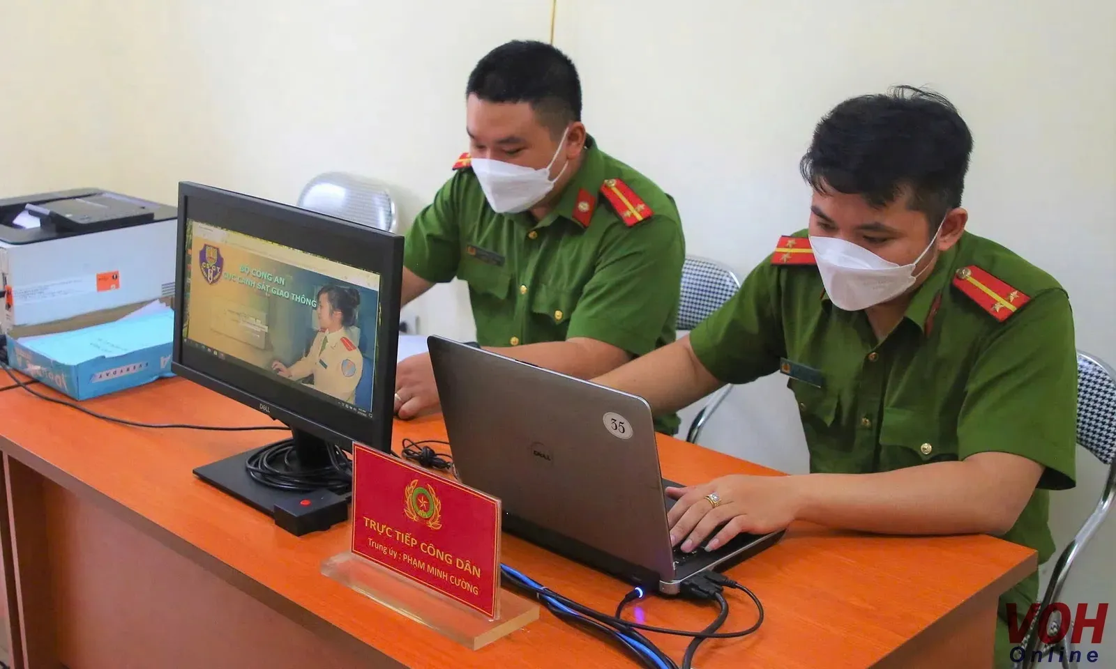 Người dân TPHCM có thể làm hồ sơ đăng ký xe tại công an phường, xã, thị trấn