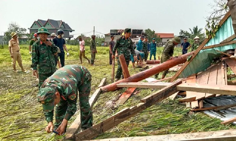 bo doi dung lai nha sau loc xoay Tay Nguyen VGP