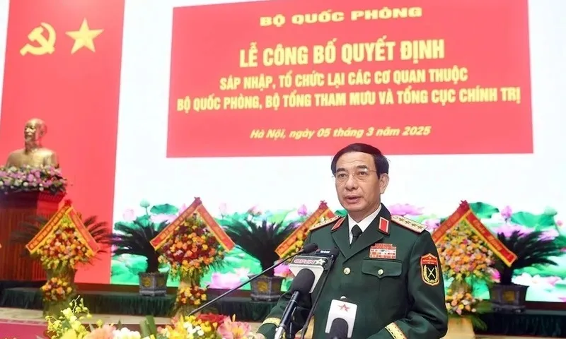 Công bố quyết định sáp nhập các cơ quan, tổ chức của Bộ Quốc phòng