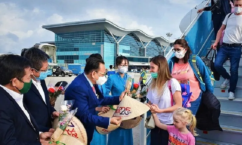 Khôi phục nhiều chuyến bay nối các thành phố Nga với tỉnh Khánh Hòa