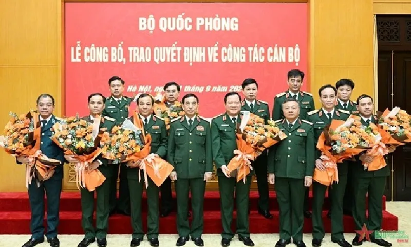 Quy định mới về xét thăng quân hàm cấp tướng vượt bậc, trước thời hạn