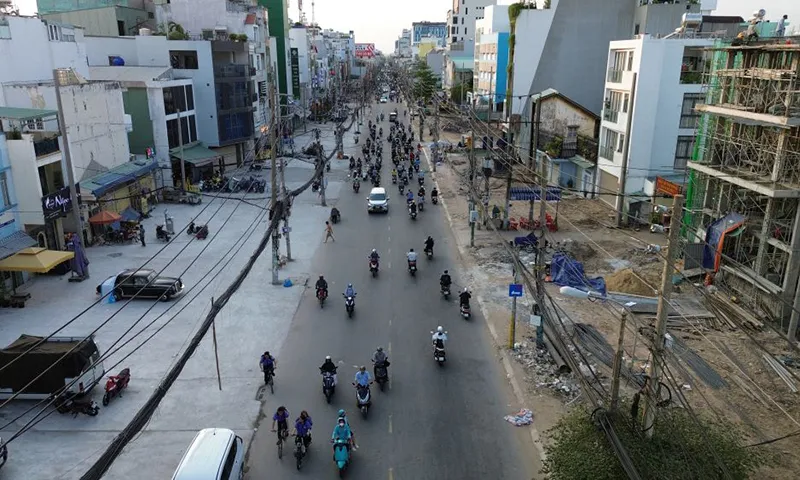 Mặt bằng làm tuyến metro số 2 trên đường Cách Mạng Tháng 8 đã được sẵn sàng 