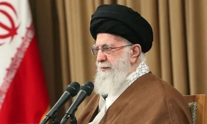 Iran cảnh báo đáp trả nếu Mỹ gia tăng sức ép quân sự