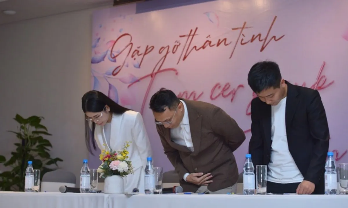 Hằng Du Mục, Quang Linh “cúi đầu xin lỗi” liên quan kẹo rau Kera