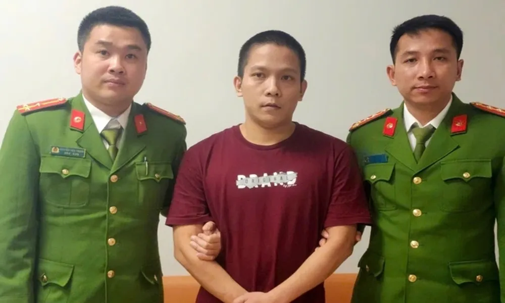 Kẻ trộm trốn chạy qua hai quốc gia nhưng không thoát