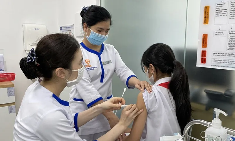 Hải Phòng đẩy mạnh chiến dịch tiêm vắc-xin phòng bệnh sởi