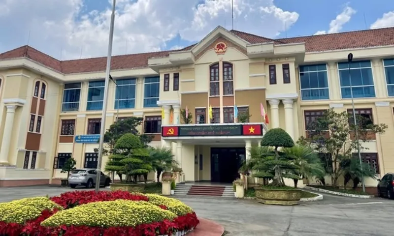 Lâm Đồng kỷ luật cảnh cáo nguyên Bí thư Huyện ủy Lạc Dương