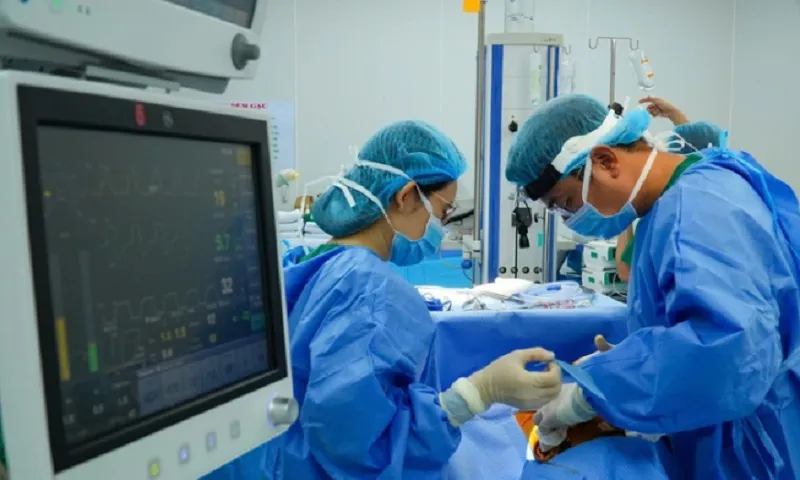 Bệnh viện Quân y 175 phẫu thuật tái tạo lưỡi thành công