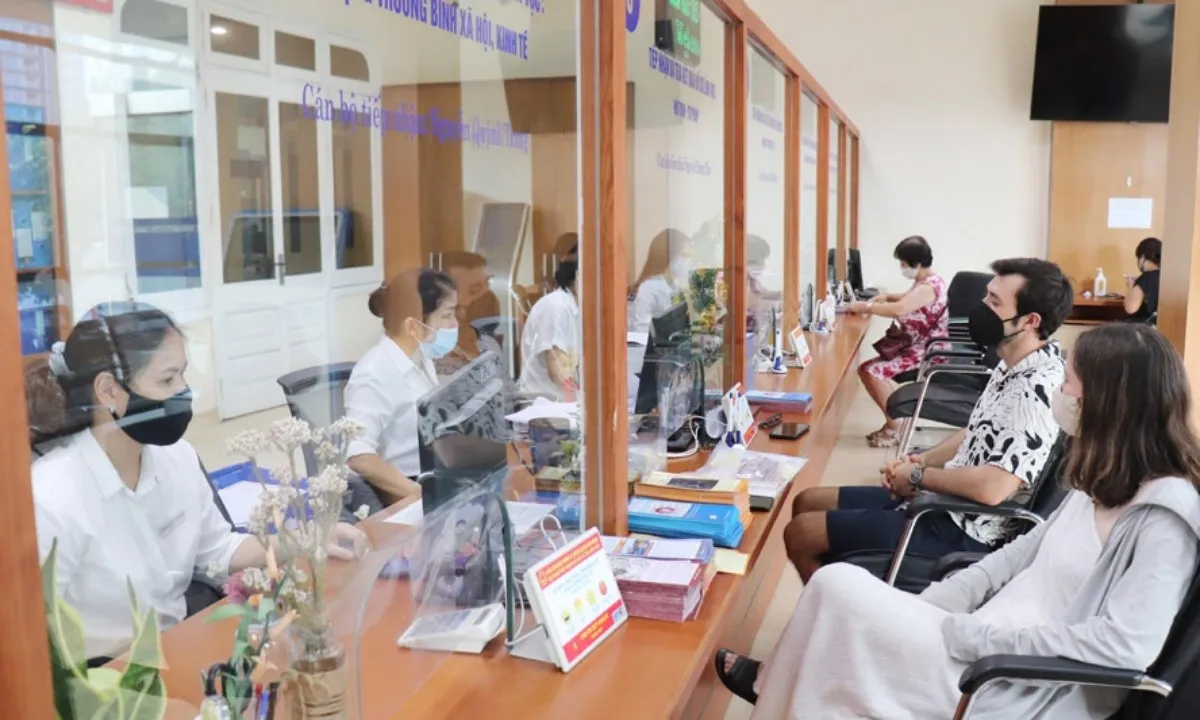 Các bước đăng ký thường trú, tạm trú qua ứng dụng VneID