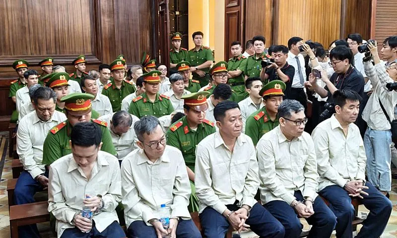 Xét xử trùm cát tặc và loạt quan chức tỉnh An Giang nhận hối lộ