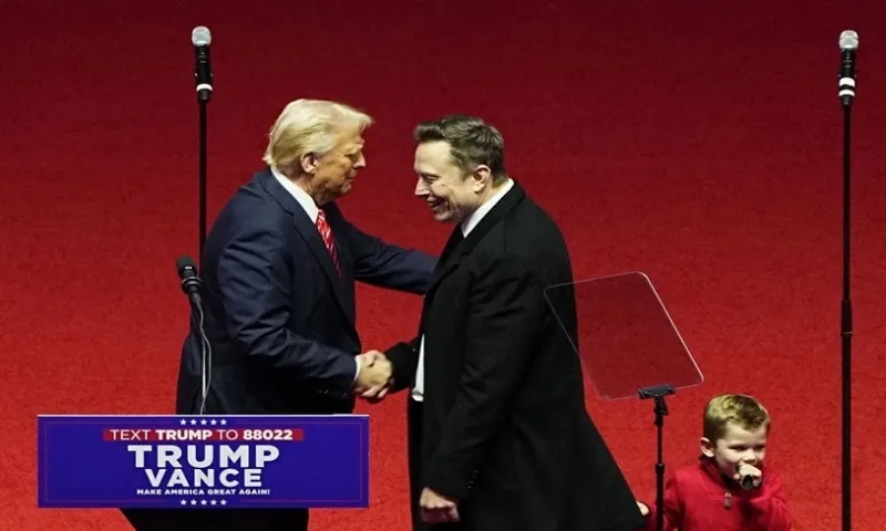 Elon Musk đối mặt với thách thức pháp lý vì hứa tặng 1 triệu USD cho cử tri