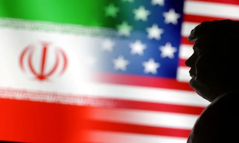Tổng thống Trump dọa đánh bom Iran nếu không đạt thỏa thuận hạt nhân