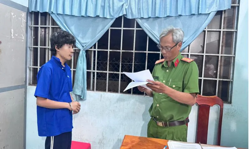 Bắt khẩn cấp thiếu niên 16 tuổi liên quan vụ hai mẹ con tử vong trong nhà