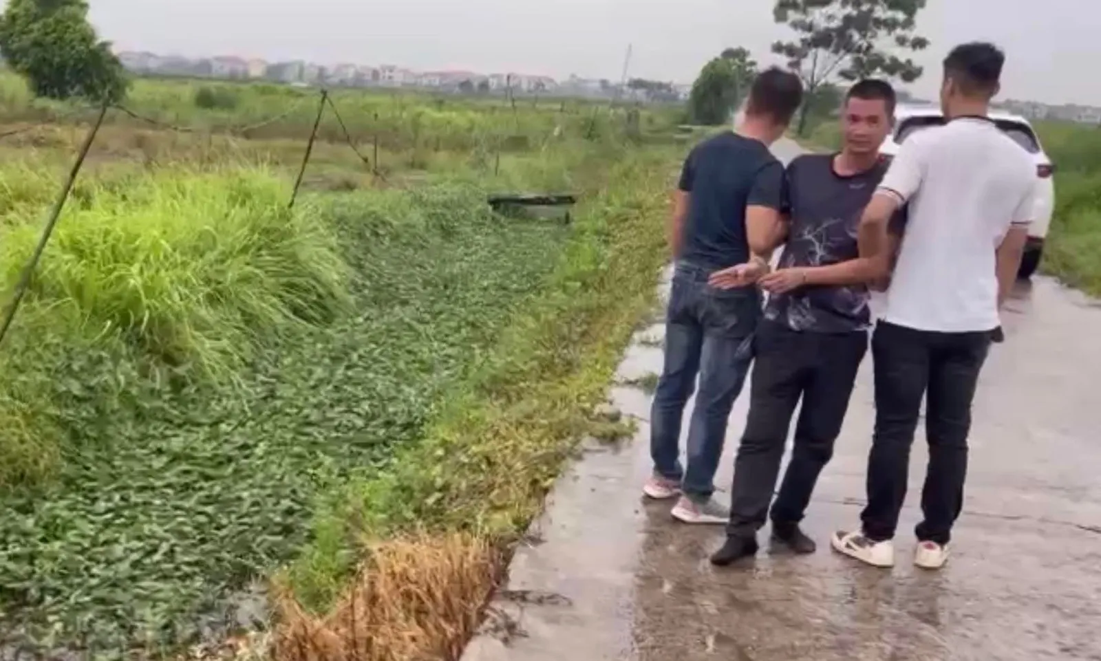 Tử hình kẻ dụ tài xế xe ôm vào hẻm vắng, cướp tài sản