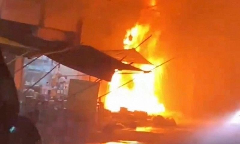 TPHCM: Cháy nhà dữ dội trong đêm, ba người tử vong