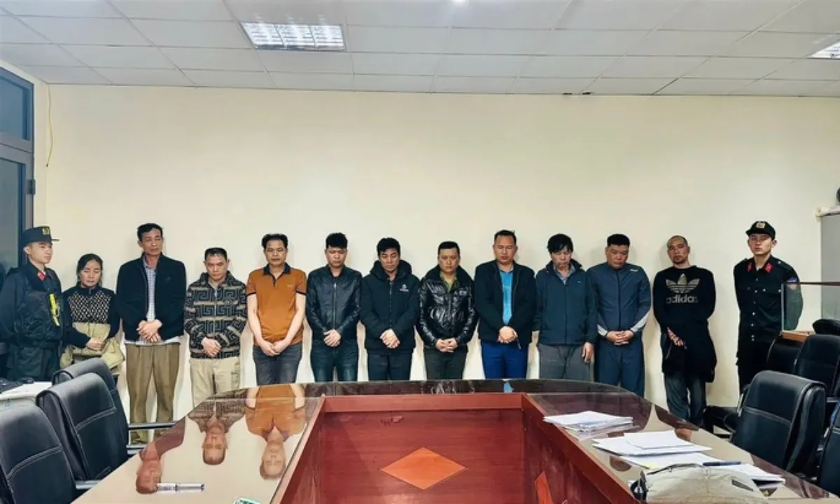 khai-thac-vang-1-17435812955761784863510