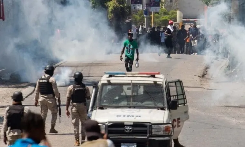 Haiti: Băng đảng vũ trang tấn công, hơn 500 tù nhân vượt ngục