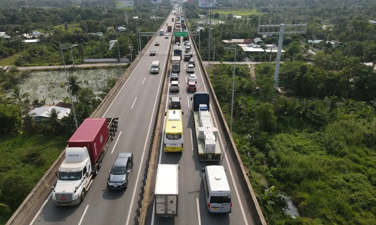 Điểm tin chiều 4/4: Chính thức tăng phí cao tốc TPHCM - Long Thành - Dầu Giây