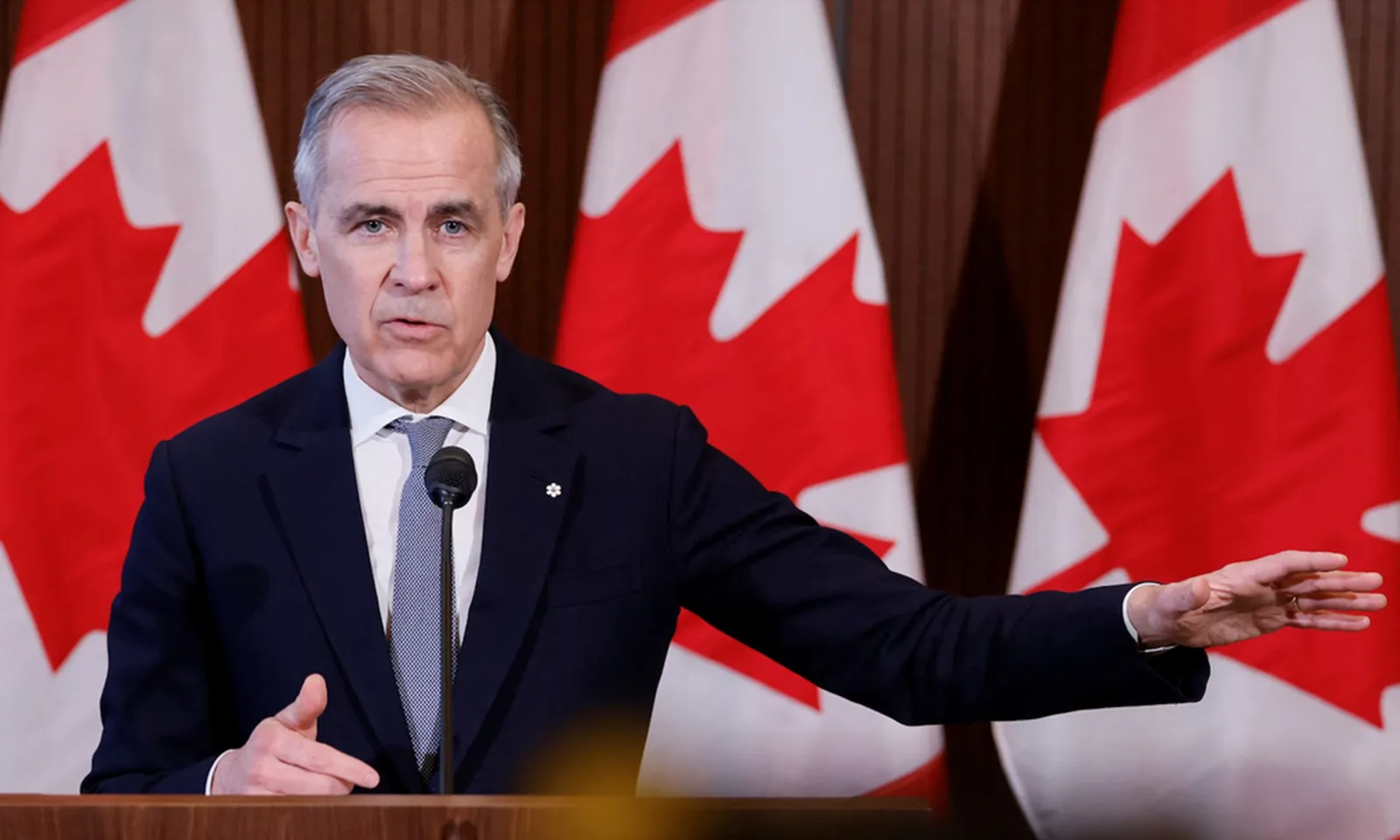 Canada áp thuế 25% đối với xe Mỹ
