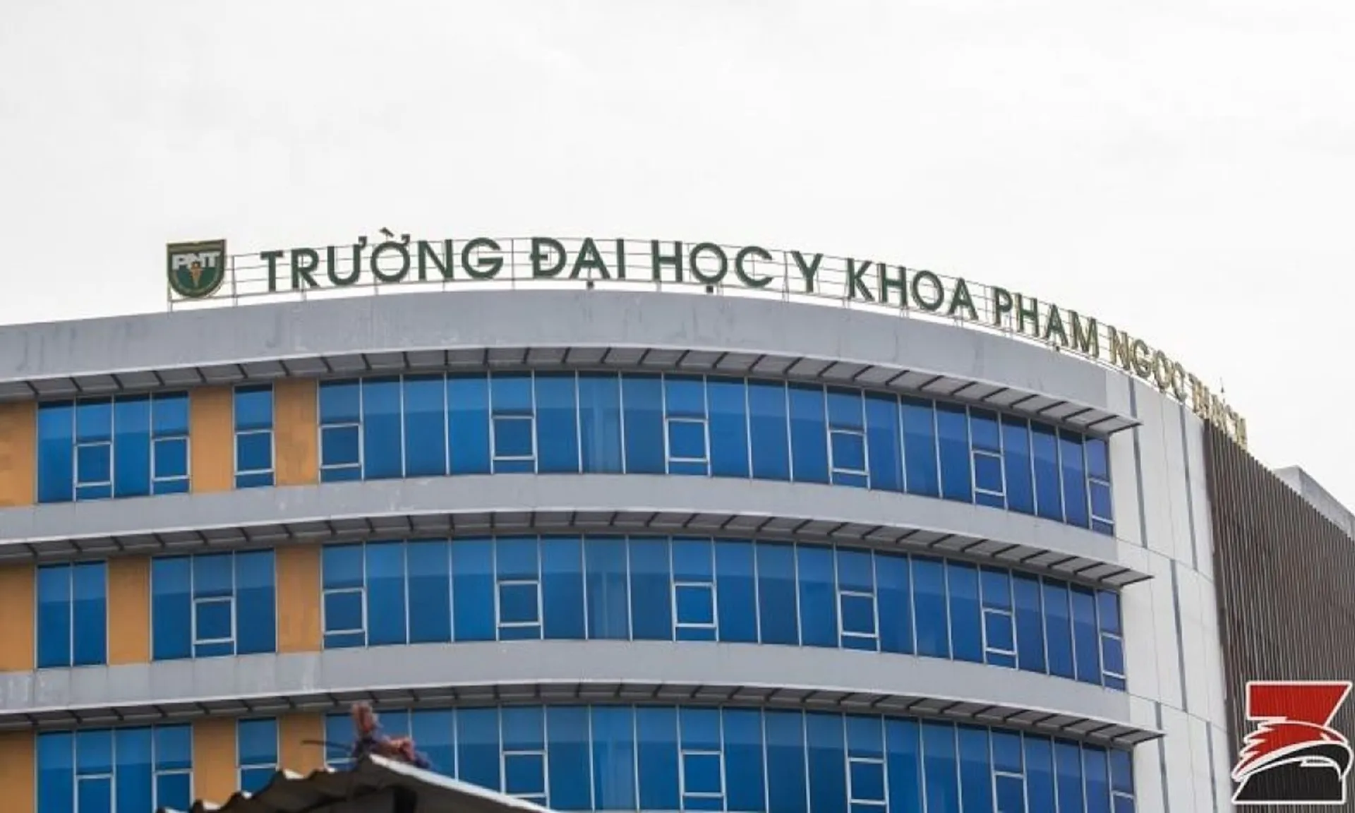 truong-dai-hoc-y-khoa-040425