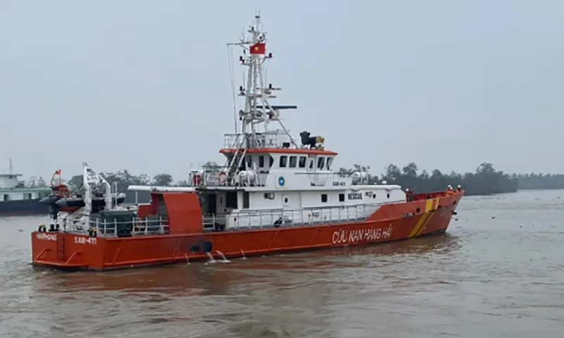 Tàu cá va chạm tàu nước ngoài bị chìm, 4 thuyền viên tử nạn