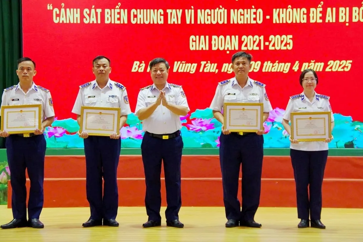 canh-sat-bien-vung-3-3(1)