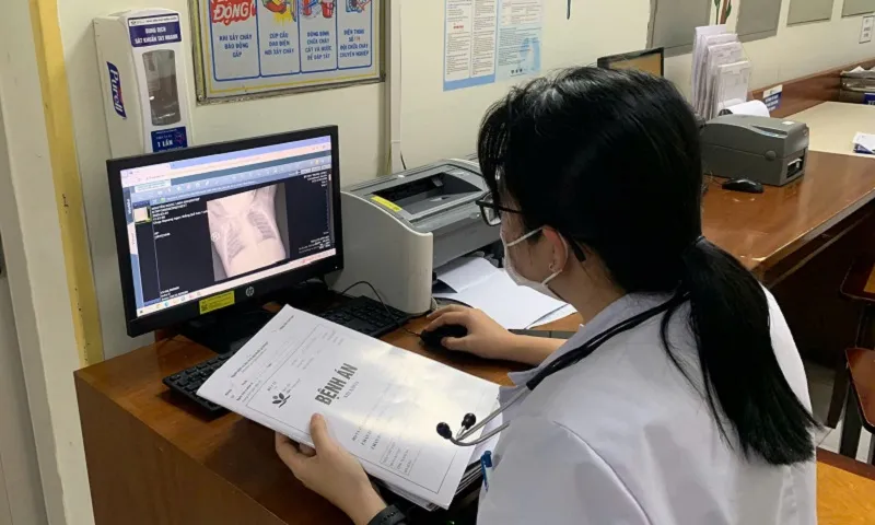 bệnh án điện tử