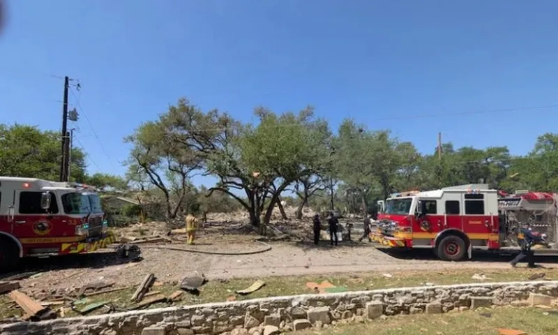 Nổ lớn ở Texas: 6 người bị thương, 24 căn hư hại