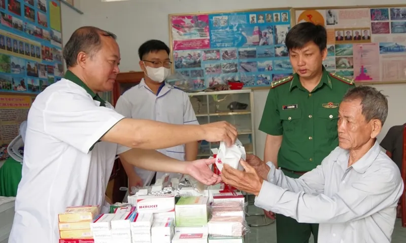 Chinh sach y te 2025