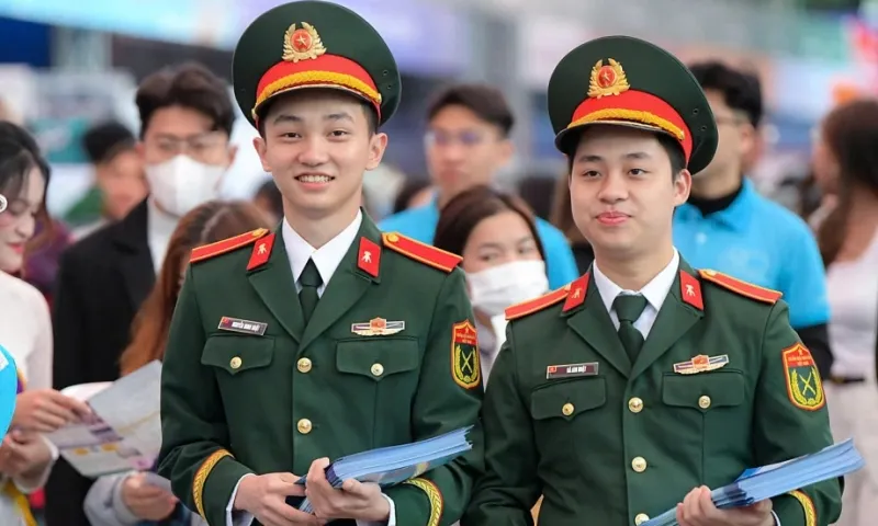Tuyển sinh 2025: Các trường quân đội thay đổi phương thức xét tuyển