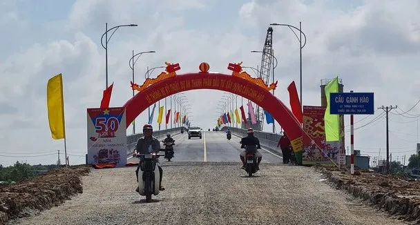 Cau-Ganh-Hao