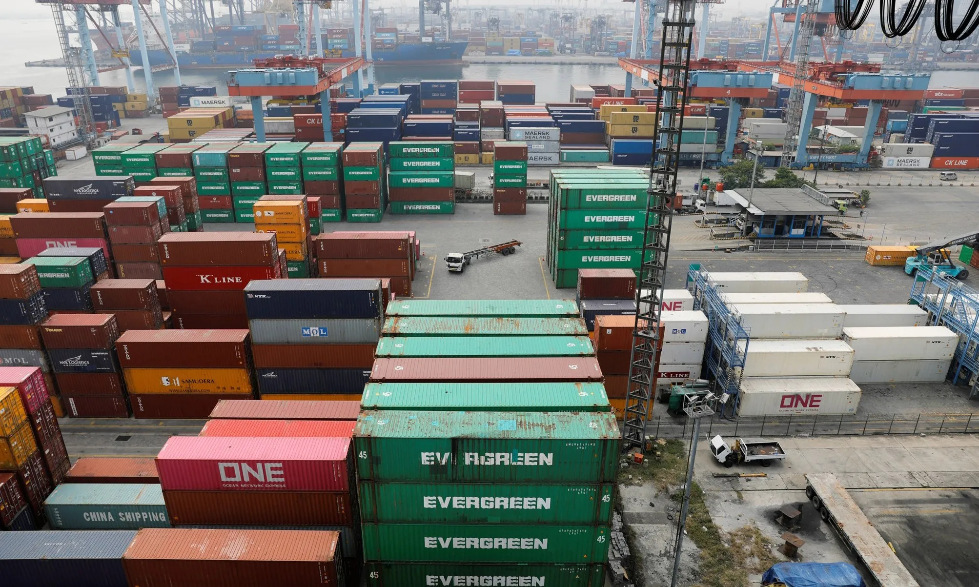 cang Tanjung Priok