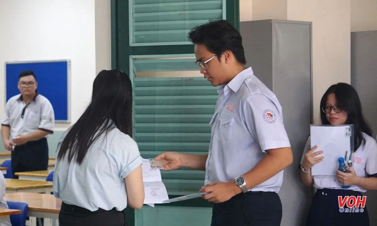 Thí sinh cả nước đăng ký thi tốt nghiệp THPT từ hôm nay